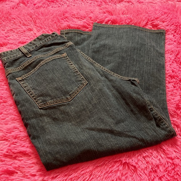 Eddie Bauer vintage boot cut medium wash boot cut 99% cotton jeans 36-30 - Picture 5 of 7